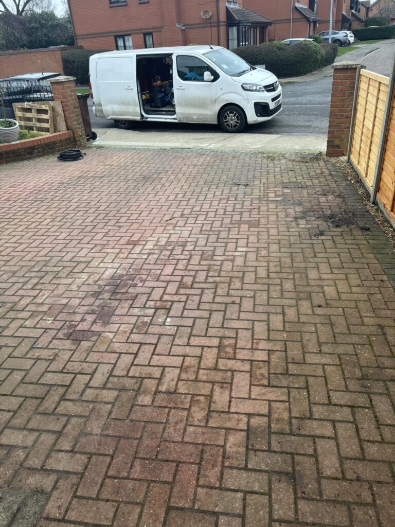 491721465_1216928250435396_8919244413175746398_n